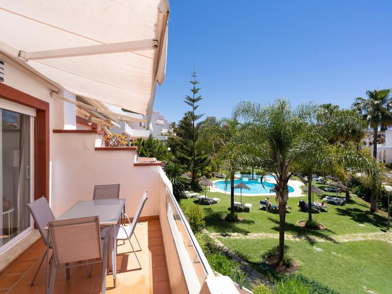 Apartment in Elviria near Marbella Beach - image 12