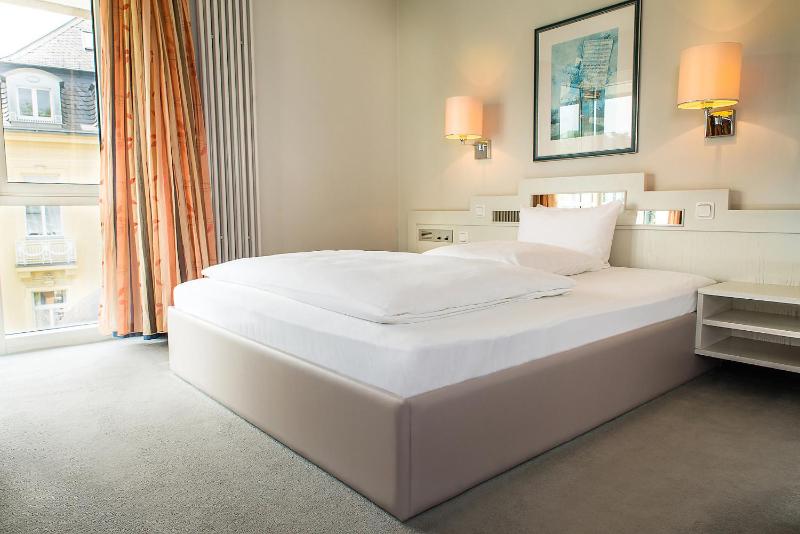 Junior Suite image 3