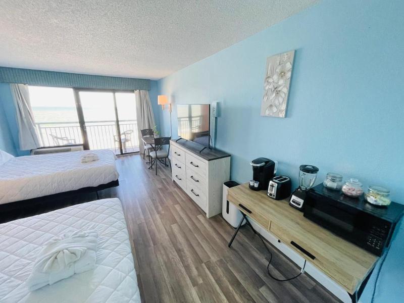 SC5 Oceanfront beautiful condo right on the beach - image 15