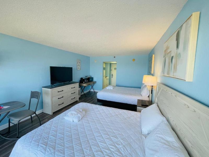 SC5 Oceanfront beautiful condo right on the beach - image 17