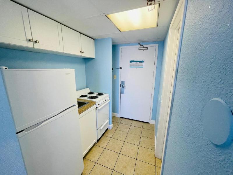SC5 Oceanfront beautiful condo right on the beach - image 23
