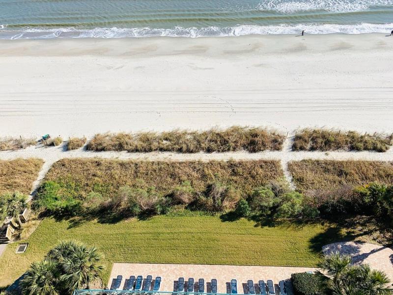 Sand Castle resort #8 ocean front great condo - image 50