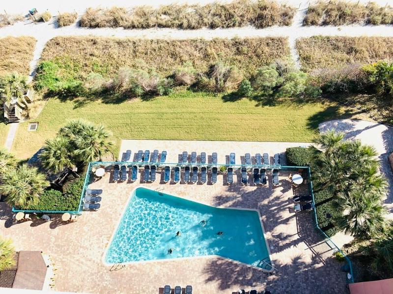Sand Castle resort #8 ocean front great condo - image 14