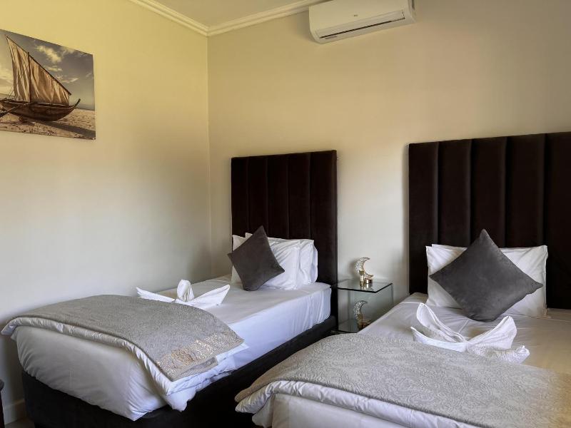 Victoria Falls Villa - 2274 - image 3