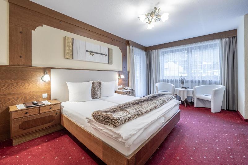 Quadruple Room image 1