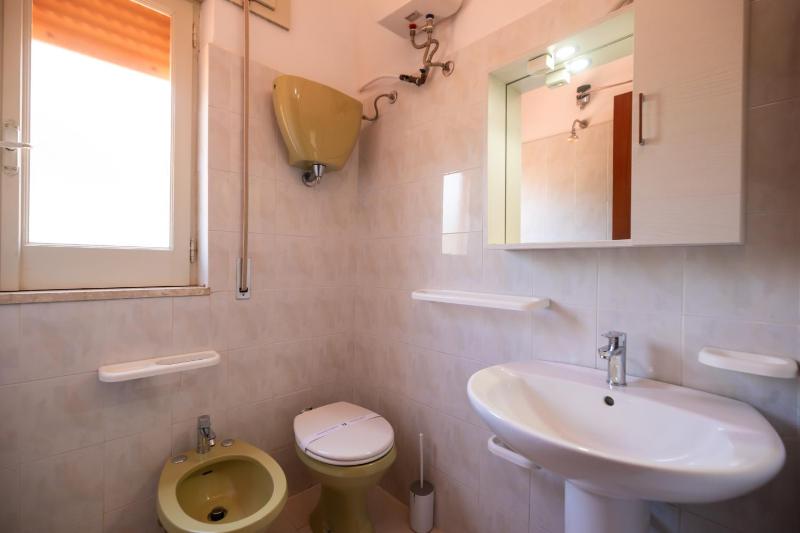 Studio Apartment with Sea View image 2