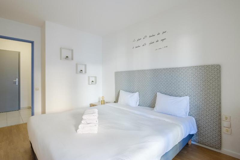 Apartment (2-4 Adults) image 1