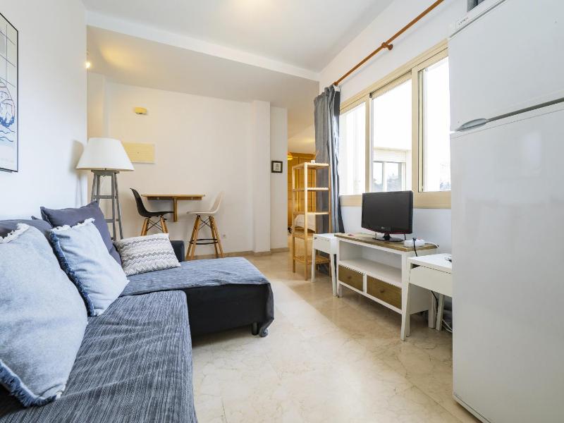 Cubo's Apartamento San Rafael Malaga - image 13