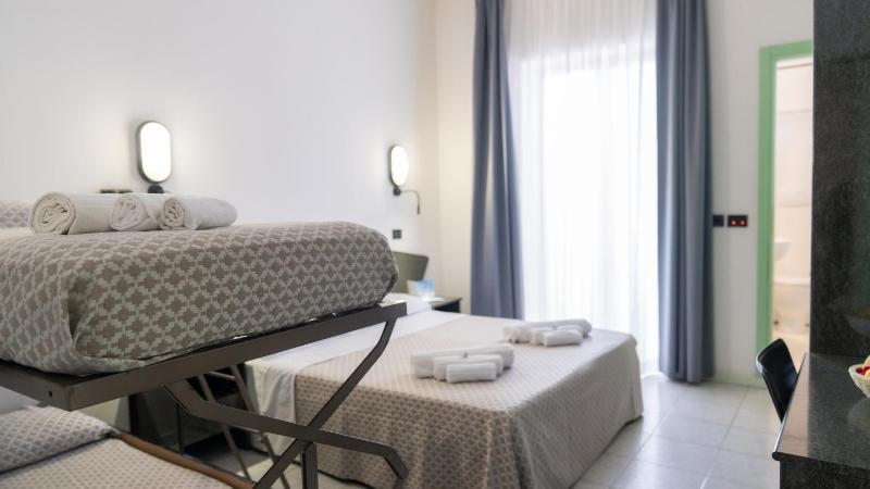 Hotel Nobel - image 35