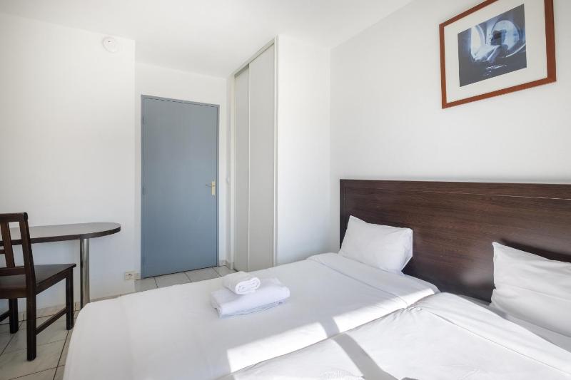 Superior Studio (2 Adults) image 1