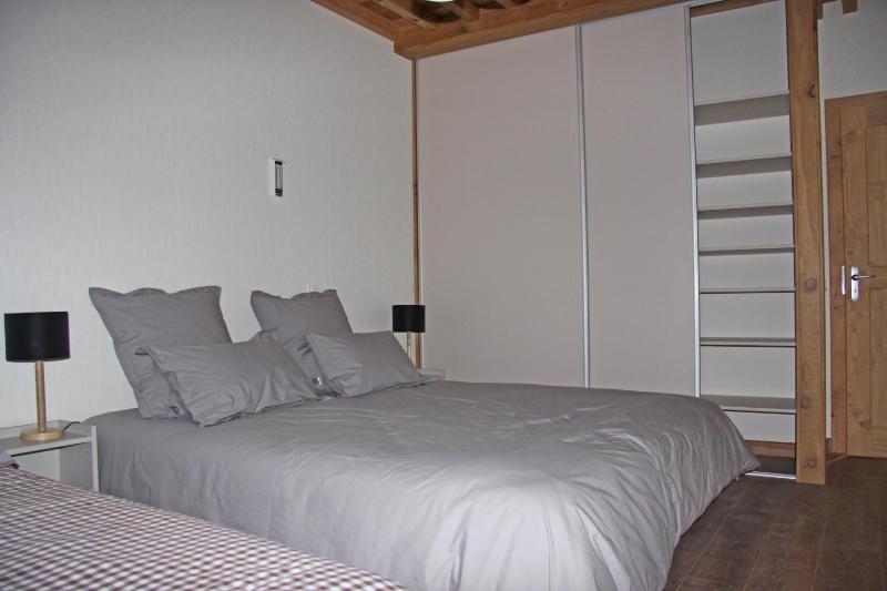 Apartment with Terrace image 4