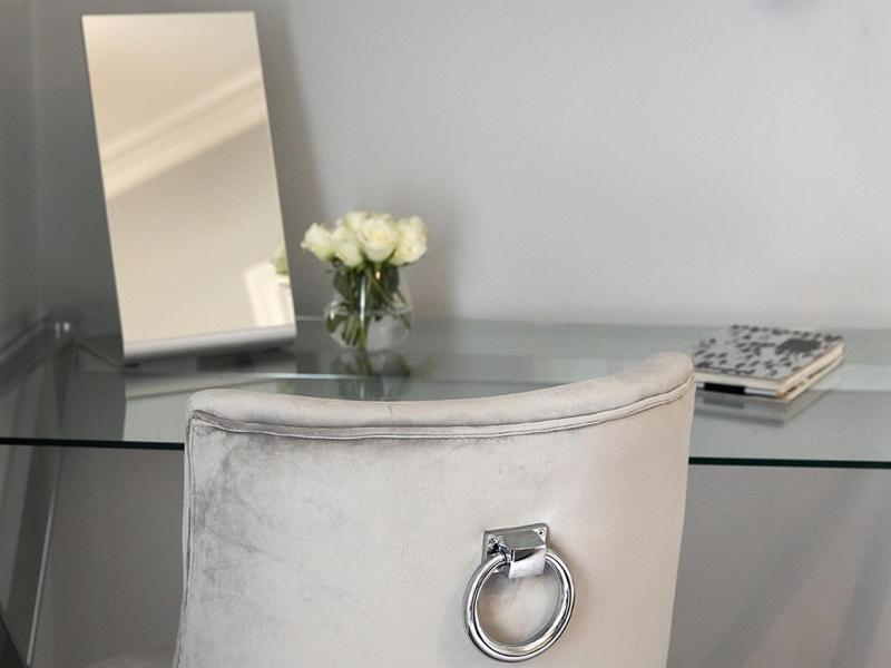 Deluxe Double or Twin Room image 4