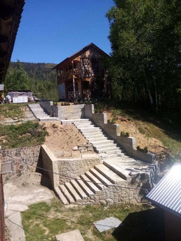 Gutsulochka Apartment - image 16