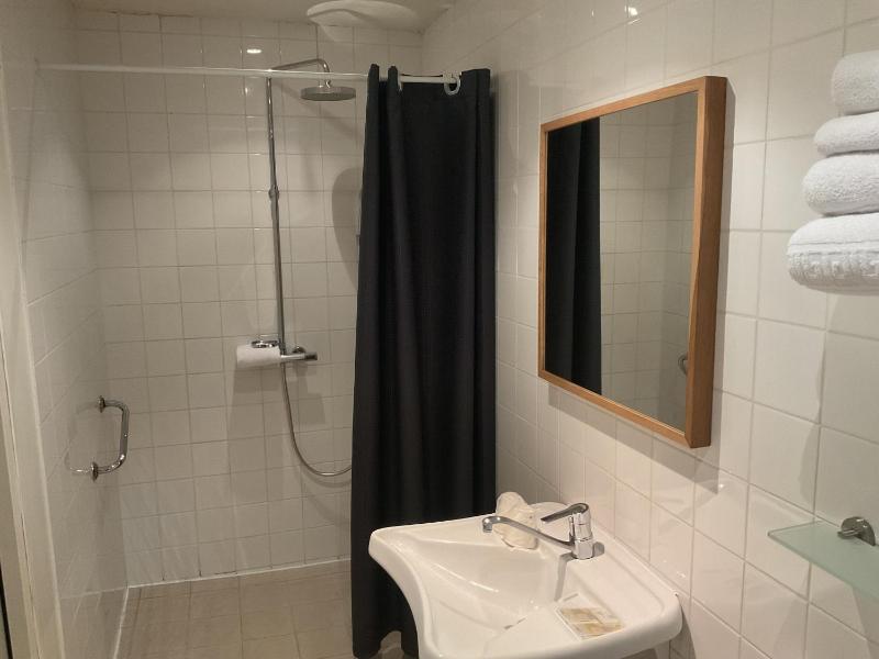 Double Room - Disability Access image 1