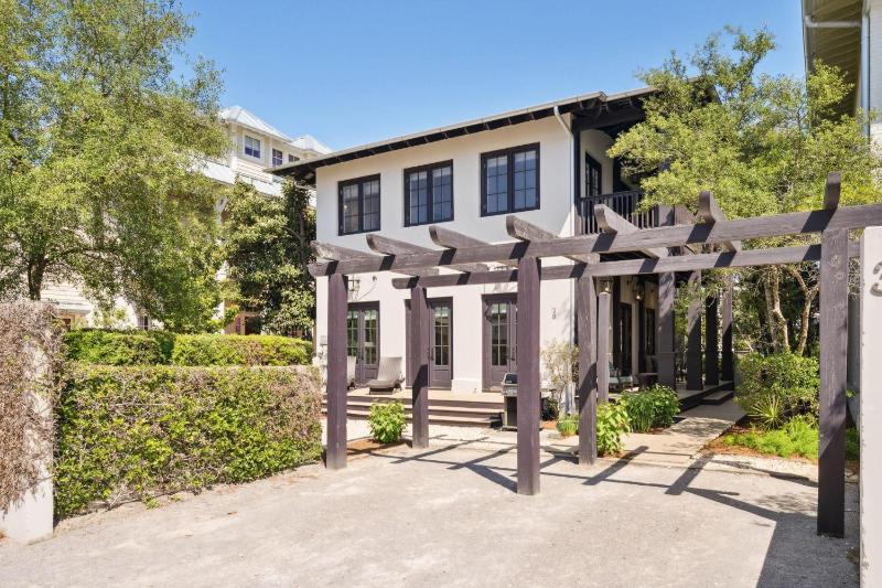 Rose Cottage - image 35