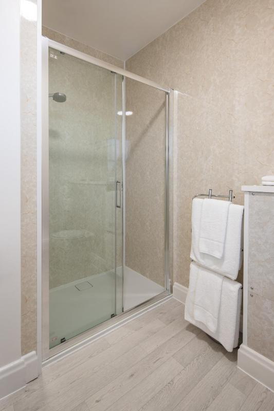 Superior Double or Twin Room image 3