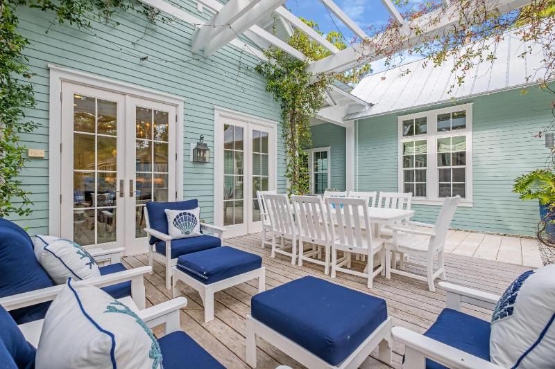 Chalet by the Sea - image 46