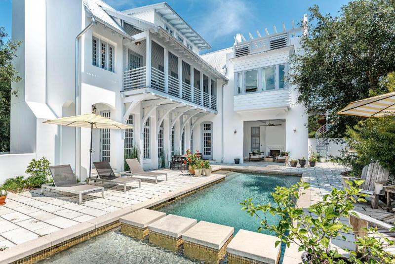 Private Pool | 4BR Sleeps 12+Boardwalk - image 15