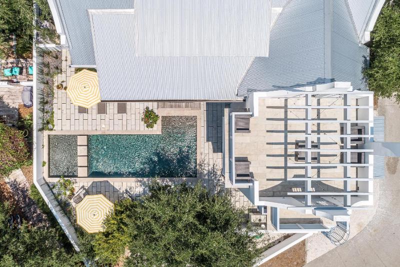 Private Pool | 4BR Sleeps 12+Boardwalk - image 2