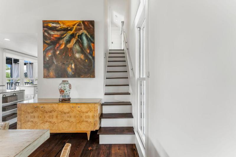 Acqua Cottage & Carriage House - image 22