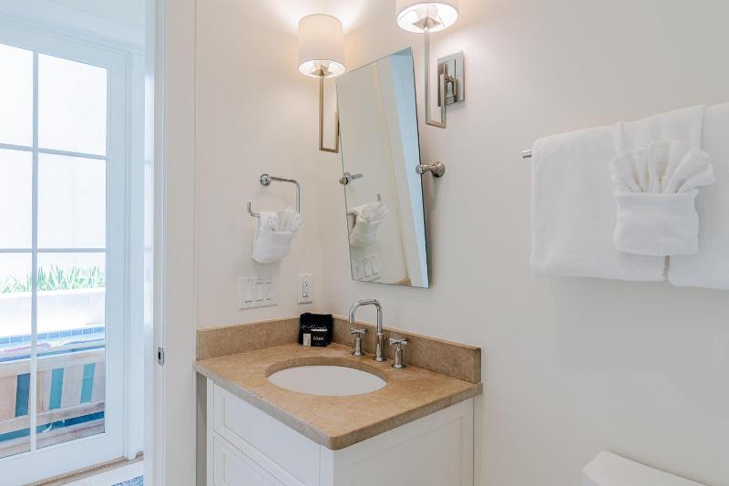 Kidd Cottage - image 28