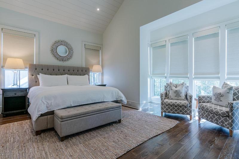 Kidd Cottage - image 24