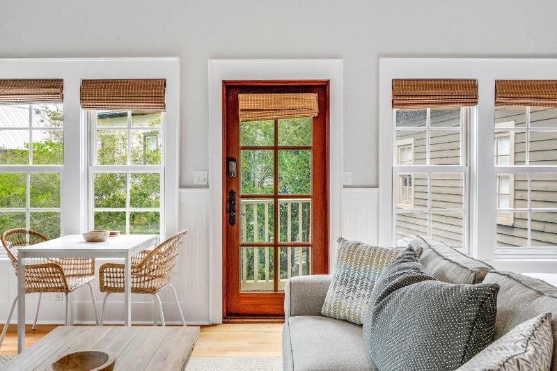 Hammock Carriage House - image 8