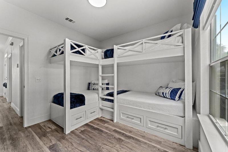 Nashvilla - image 37