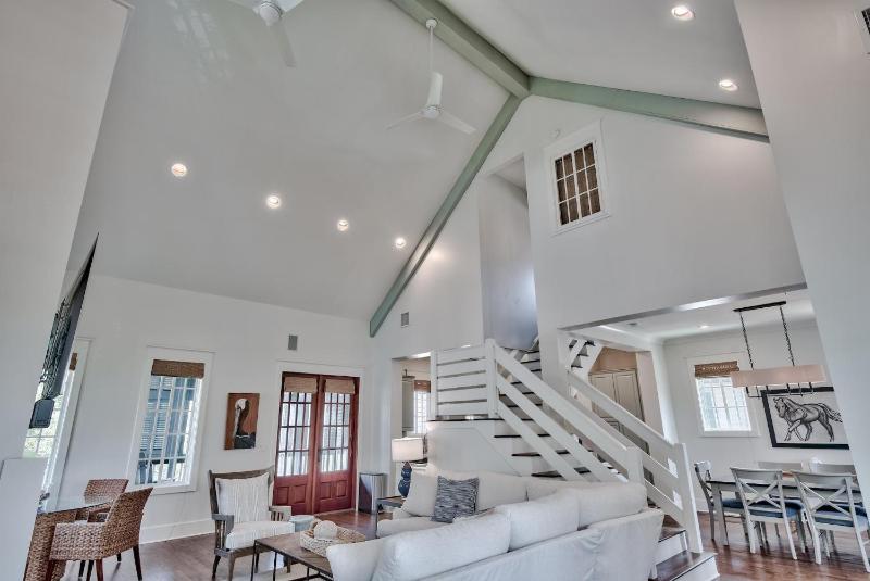 Southern Serenity Cottage - image 3