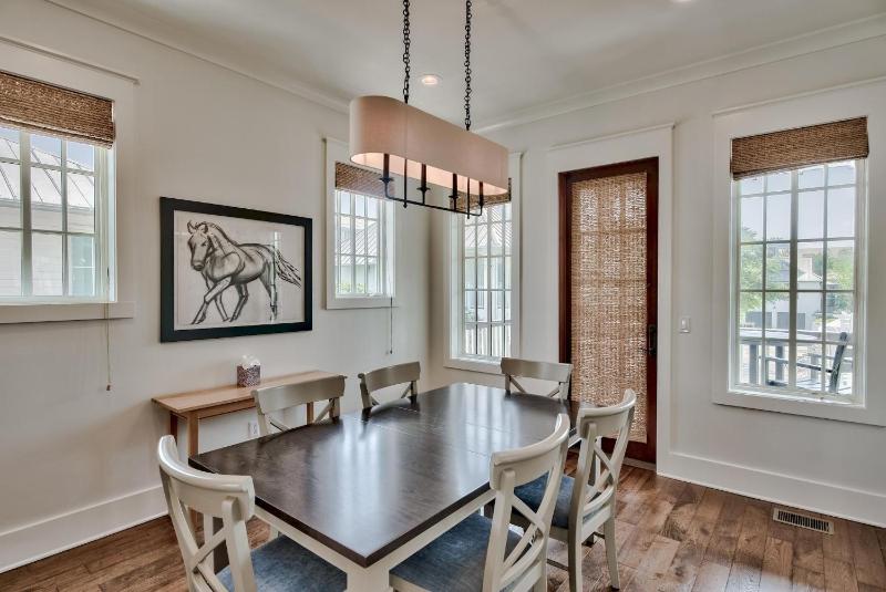 Southern Serenity Cottage - image 21