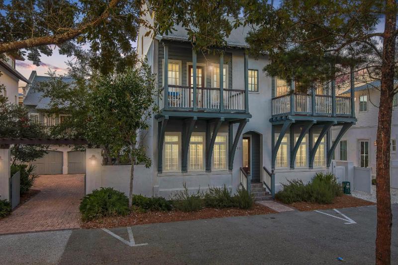 Southern Serenity Cottage - image 24