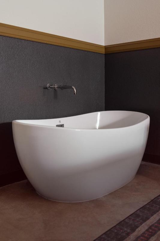 King Room with Spa Bath - Ground Floor image 3