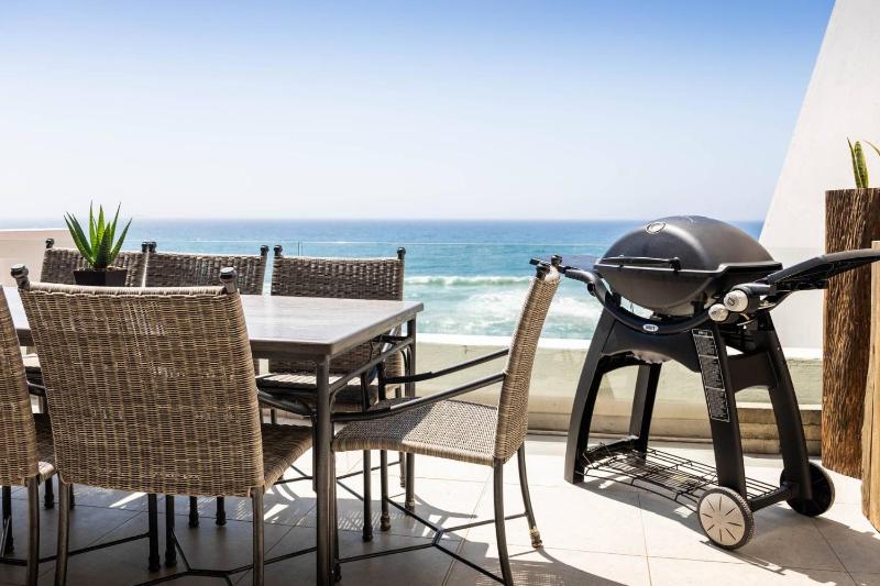 Beachfront Apartments Shakas Rock - Chakas Terrace Direct Access Ocean Views - image 15