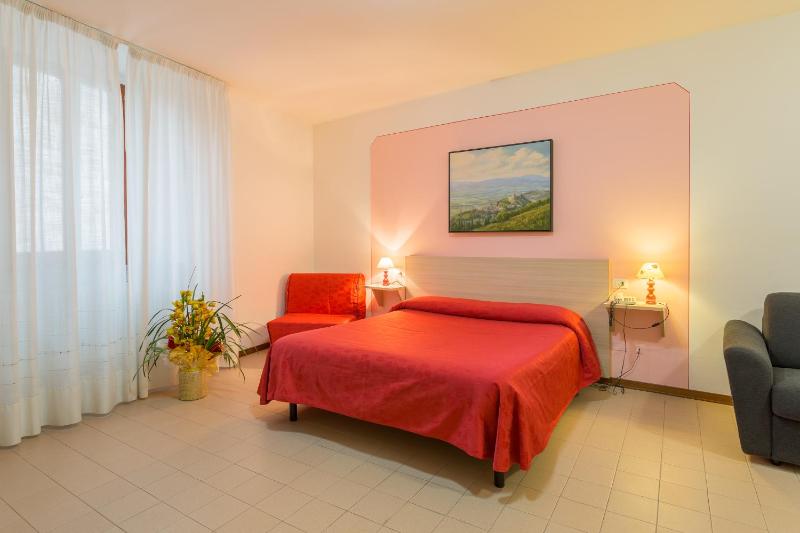 Hotel San Rufino - image 4