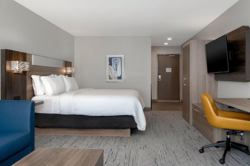 King Suite image 3