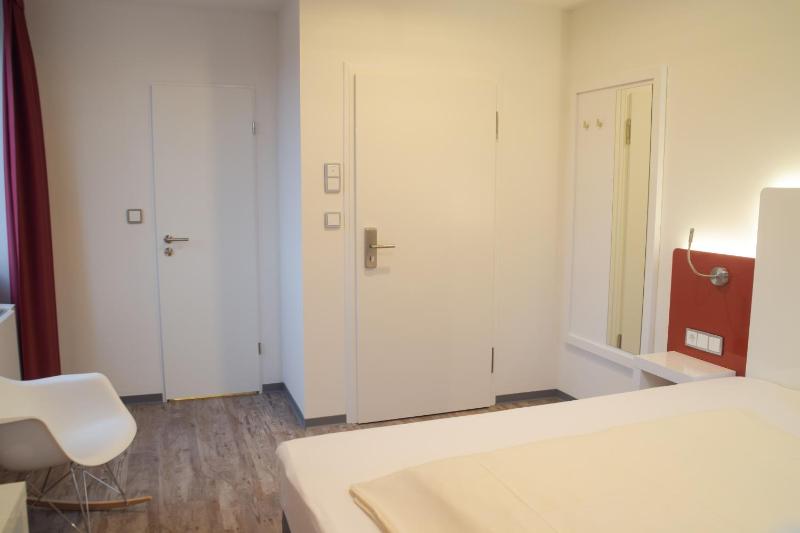 Superior Double Room image 1