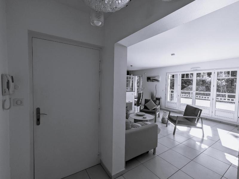 T3 76m² avec terrasse balcon à 100m de la plage d'Eyrac parking et WIFI - FR-1-420-154 - image 11