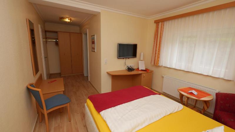 Single Room image 1