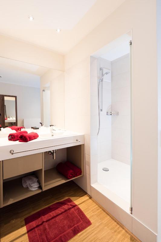 Comfort Double Room image 3