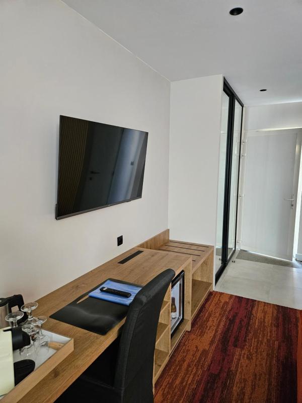 Superior Room image 2