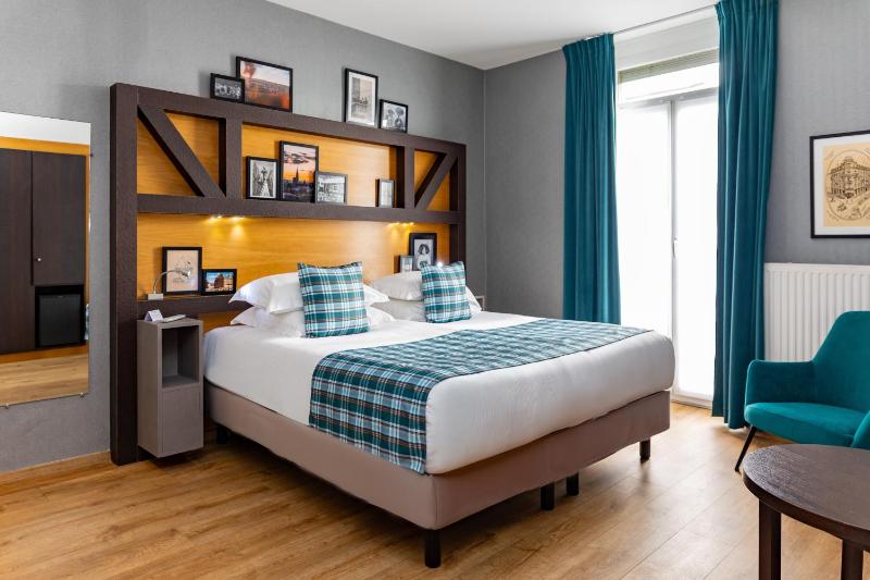 Executive Room image 4