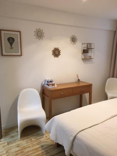 Standard Double Room image 1