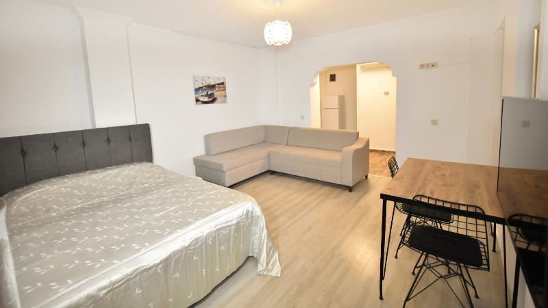 Suite with Balcony image 1