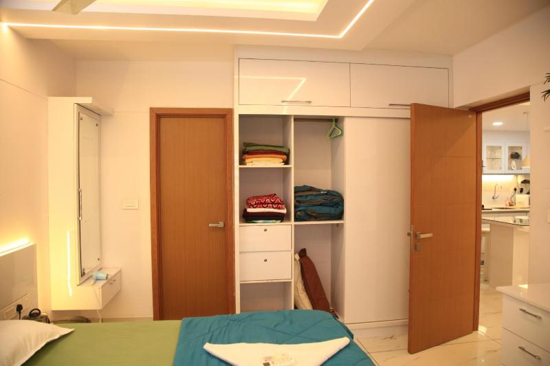 The Crystal Apartment - image 3