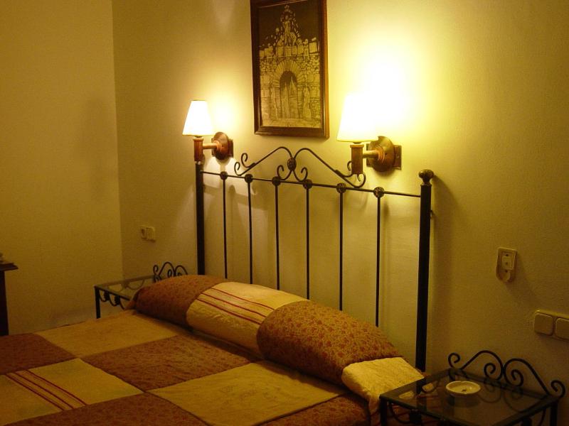 Single Room image 1