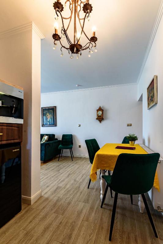 Apartment with Terrace image 2