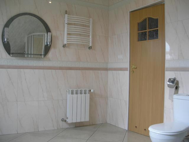Single Bed in 4-Bed Dormitory Room image 4
