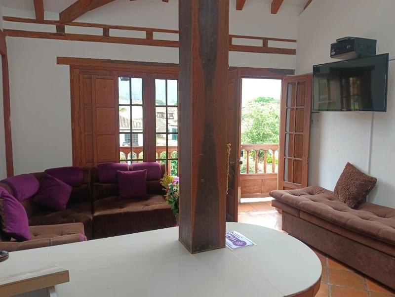 Cemandy Hostal - image 30