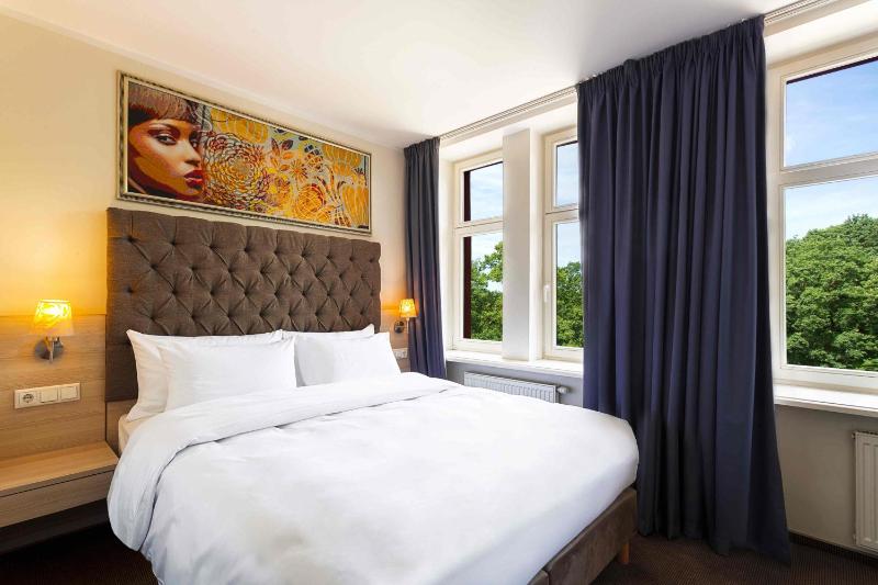 Double or Twin Room image 1