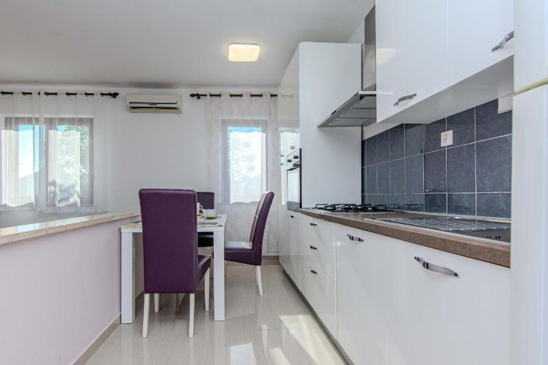 Family friendly house with a parking space Privlaka Zadar - 23633 - image 14